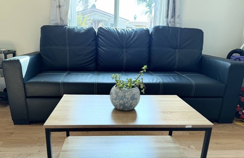 Rosemead House | Centrally located San Gabriel Valley - snowboard/surf on the same day.