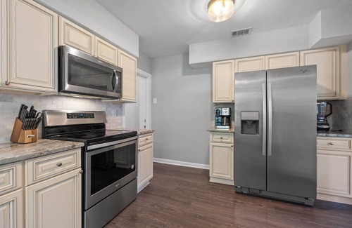 Largo House | Centrally Located to All the Best Gulf Beaches! Gas Grill, Fenced-in Backyard ~ Salt Life Haven