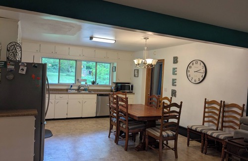 Harman House | Centrally Located to Seneca Rocks, Canaan Valley Resort, Blackwater Falls