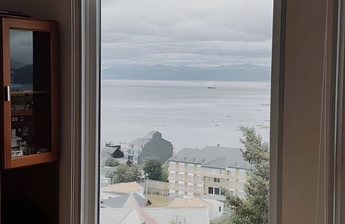 Province of Tierra del Fuego House | Centrally located with a unique view