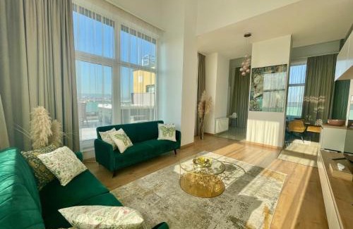 Csarnok negyed Apartment | Centropolitan Penthouse I Jacuzzi I FreeParking I SelfCheckIn
