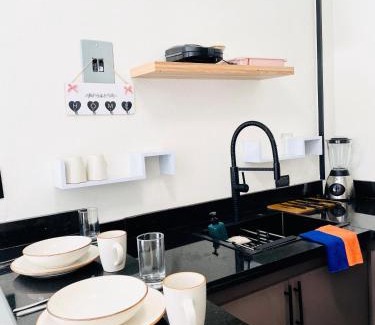 Constanza Apartment | cerca de los mejores restaurantes I TV l Wifi