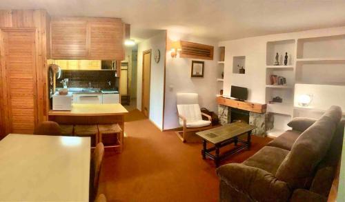 Cerler Apartment | Cerler apartment with terrace and views