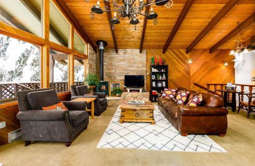 Alyeska Ski Chalet | Cervin Chalet
