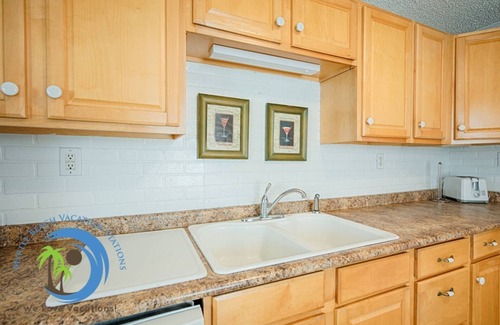 Cherry Grove Beach Condo | CG Beach Bungalow #1
