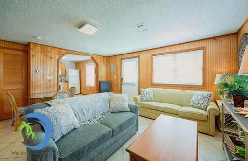 Cherry Grove Beach Condo | CG Beach Bungalow #1