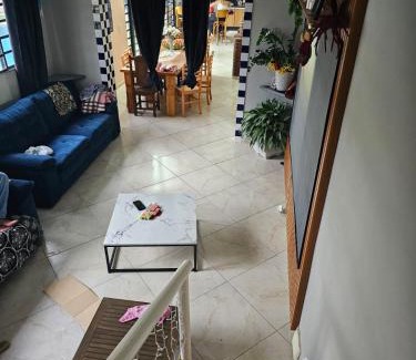 Ibiuna House | Chácara Ibiuna 9 Qts , Condominio, Pesqueiro, 27 pessoas