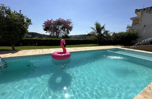 Igarata House | Chácara para Temporada em Igaratá com acesso à Represa