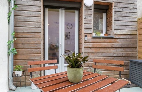 Faubourg-Raines Apartment | Château Biek- Appartement avec terrasse au centre ville- SR Loc