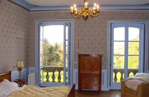 Parigny Bed & Breakfast | Château d'Ailly