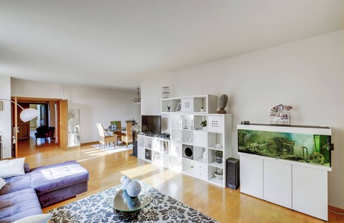 Le Pontet Apartment | Château de Cassagne, the apartment