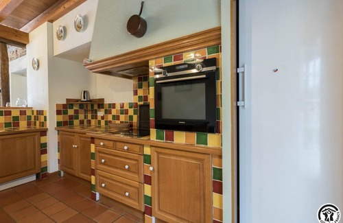 Beaumont-sur-Leze House | Château de Vignolles - BEAUMONT SUR LEZE