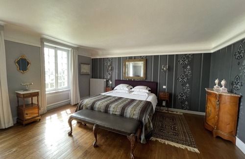 Plomb Bed & Breakfast | Château La Rametière