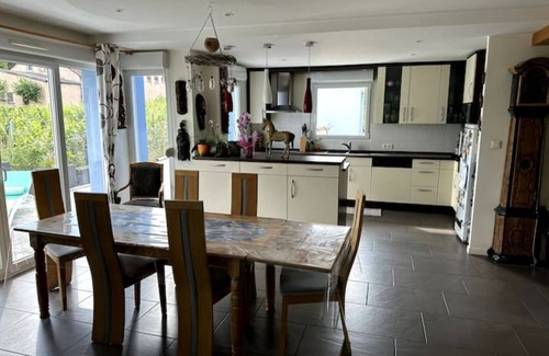 Ribeauville House | Châteaux Villages Vignes