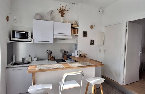 Quartier du Casino Apartment | Châtelaillon-Center: Apt 50m Beach