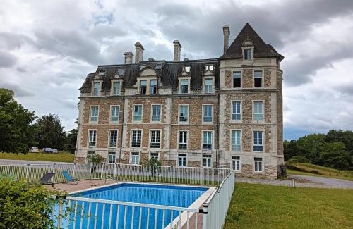 Escos Apartment | ChâtEscos - Estudio en Château