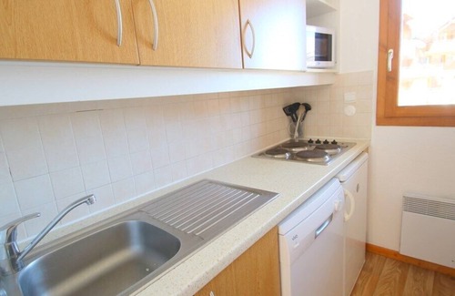 Puy-Saint-Vincent House | CH33PAE - TRIPLEX CHALET 4 BEDROOM, TERRACE AND BALCONY