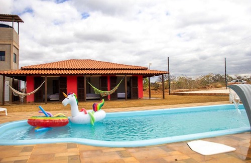 Santana do Riacho House | Chacara com Piscina e Lazer em Curral Queimado MG