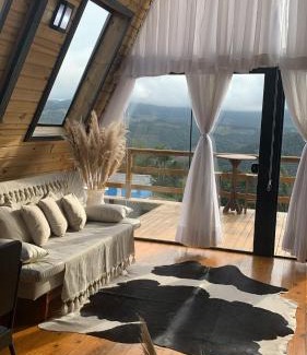 Rancho Queimado Ski Chalet | Chalé Alto do Morro 2 - conforto e vista deslumbrante