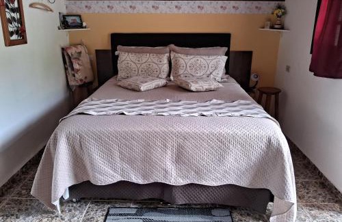 Sao Bento do Sapucai Cabin | Chalé Rosa Mística