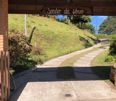 Loteamento Jardim Veu da Noiva House | Chalé Sonho da Vovó a 5 minutinhos do Centrinho de Capivari