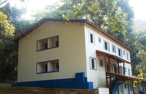 Praia da Enseada Ski Chalet | Chalés Bem Brasil