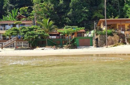 Almada Ski Chalet | Chalés Pé na Areia - Ubatuba
