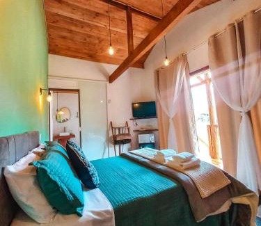 Santo Antonio do Pinhal Cabin | Chalés Refúgio no Campo