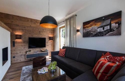 Schonbach Ski Chalet | Chalet with Sauna and Natural Pool