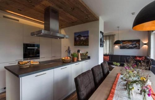 Schonbach Ski Chalet | Chalet with Sauna and Natural Pool