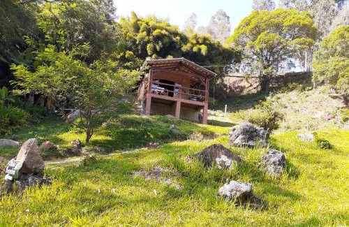 Joanopolis Ski Chalet | Chale Bamboo Sitio Bagre Pinheiro