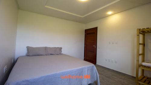 Bezerros House | Chale em Serra Negra vista para montanha e lareira