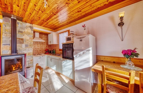 La Toussuire Ski Chalet | Chalet l’Hermine - Three Bedroom Chalet, Sleeps 8