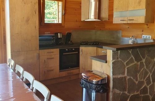 Saint-Maurice-sur-Moselle Ski Chalet | Chalet in a quiet location, private pond for fishing or swimming - 5 Bedrooms-