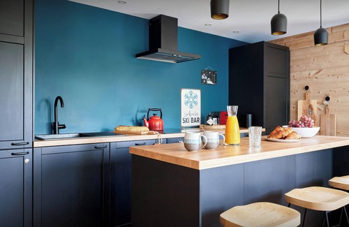 Saint-Nicolas-la-Chapelle Apartment | Chalet Belle Source A - Relaxing stay with Nordic bath - OVO Network