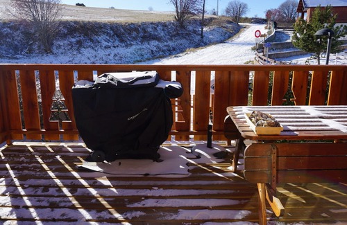 Saint-Pierre-dels-Forcats Ski Chalet | Chalet fireplace garden sauna 10 p.5 mins from the slopes