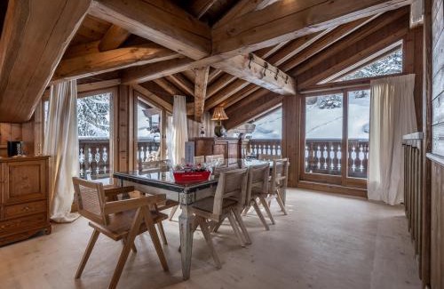 Courchevel Ski Chalet | Chalet à Courchevel avec piscine, jacuzzi et vue panoramique - FR-1-613A-13