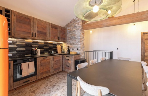 Bonneval-sur-Arc Ski Chalet | Chalet 10 people in Bonneval-sur-arc Savoie Ski de piste Cross-country skiing Les Greppes