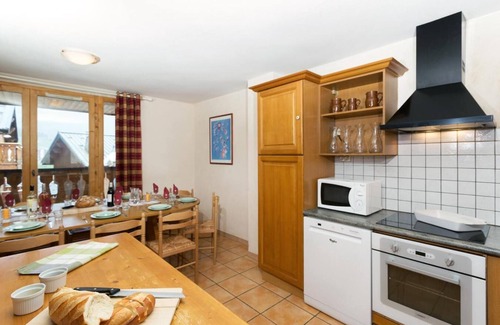 Plagne Soleil Ski Chalet | Chalet, 100m from resort center, terrace, balcony, fireplace or stove, parking, tv, 60-70m²