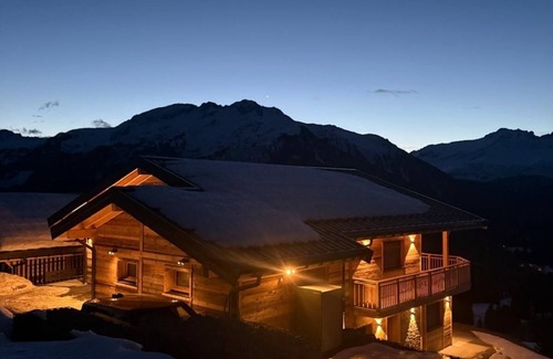 Hauteluce Ski Chalet | Chalet 135 m2 11 People, Les Saisies, 3mn from the resort, shuttle stop 200 m