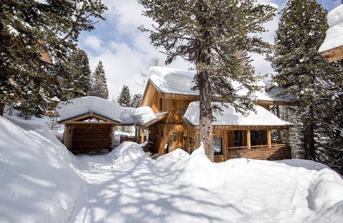 Turracher Hohe Ski Chalet | Chalet #16 with IR-sauna and indoor whirlpool