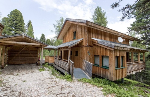 Turracher Hohe Ski Chalet | Chalet #16 with IR-sauna and indoor whirlpool