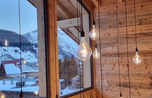 Les Deux Alpes Ski Chalet | CHALET 180 m2 HAUT STANDING 10/12 PERSONNES AUX DEUX ALPES AVEC PISCINE