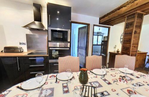 Villarembert Ski Chalet | Chalet 3* · 8 pers · Grand confort · Terrasse · Parking privé - FR-1-267-266