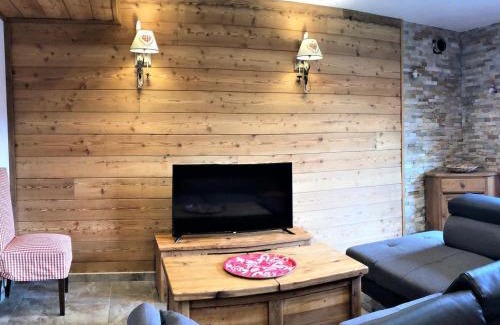 Villarembert Ski Chalet | Chalet 3* · 8 pers · Grand confort · Terrasse · Parking privé - FR-1-267-266