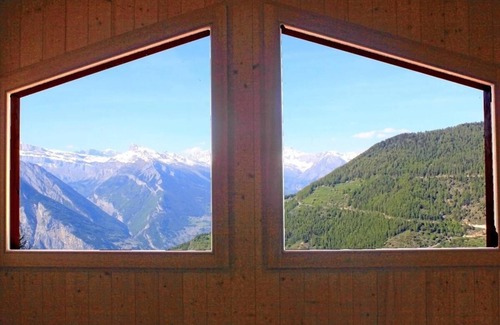 Riddes Ski Chalet | Chalet, 350m from ski slopes, sauna, terrace, balcony, fireplace or stove, parking, tv, ski locker
