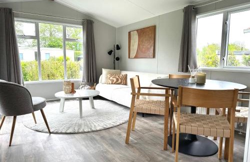Sint Maarten Ski Chalet | Chalet 539 op Recreatiepark De Wielen