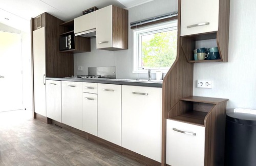 Sint Maarten Ski Chalet | Chalet 539 op Recreatiepark De Wielen