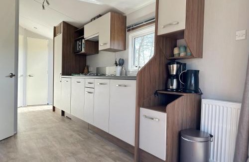 Sint Maarten Ski Chalet | Chalet 550 op Recreatiepark de Wielen
