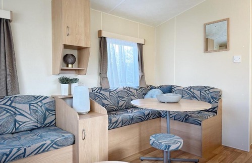Sint Maarten Ski Chalet | Chalet 588 op Recreatiepark De Wielen